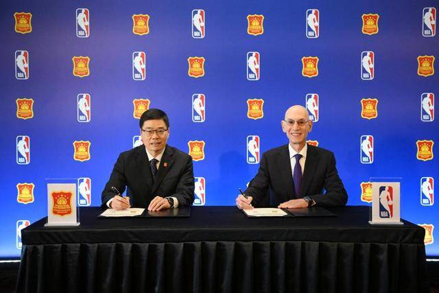 运动家丨新赛季NBA来了<strong></p>
<p>无链不币</strong>，我们该怎么看？