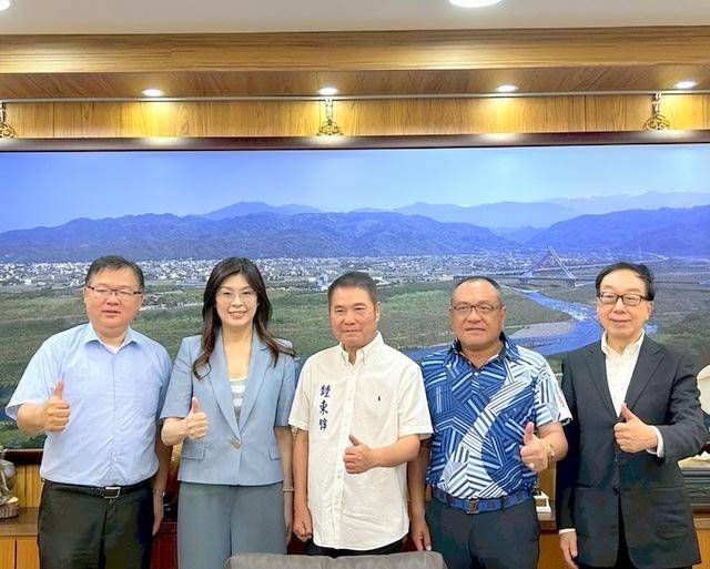 大陆侦办沈伯洋后<strong></p>
<p>钯币</strong>，民进党急了，喊话郑丽文转移视线