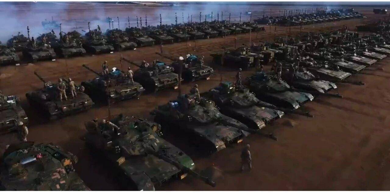 大场面！机器狗、无人机开路<strong></p>
<p>币圈合约</strong>，实兵对抗演练画面公布