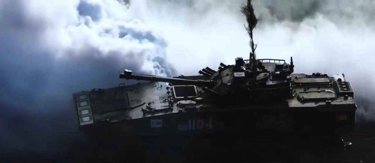 大场面！机器狗、无人机开路<strong></p>
<p>币圈合约</strong>，实兵对抗演练画面公布