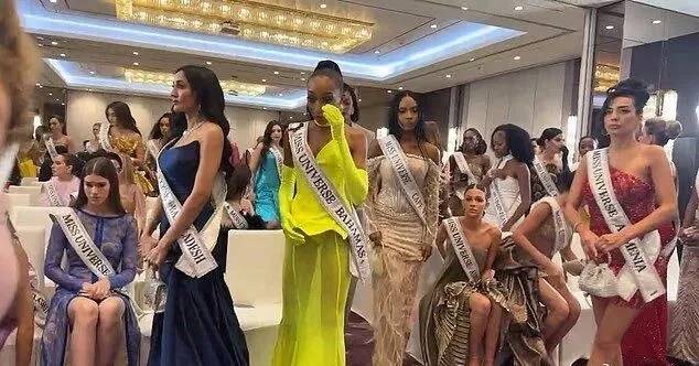 不满总监辱骂墨西哥选手<strong></p>
<p>炒币工具</strong>,2025环球小姐集体退赛,总监哭诉:我也是会受伤的普通人