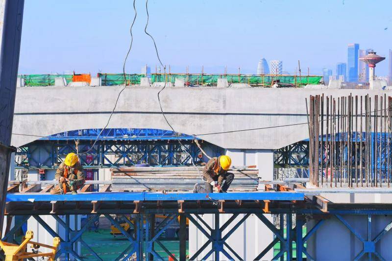 直达首都机场<strong></p>
<p>华夏评级币</strong>! 北京亮马河北路施工加速推进