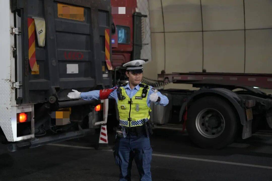 提醒!今日下午<strong></p>
<p>华夏评级币</strong>,宝安这些路段将封闭、管制→