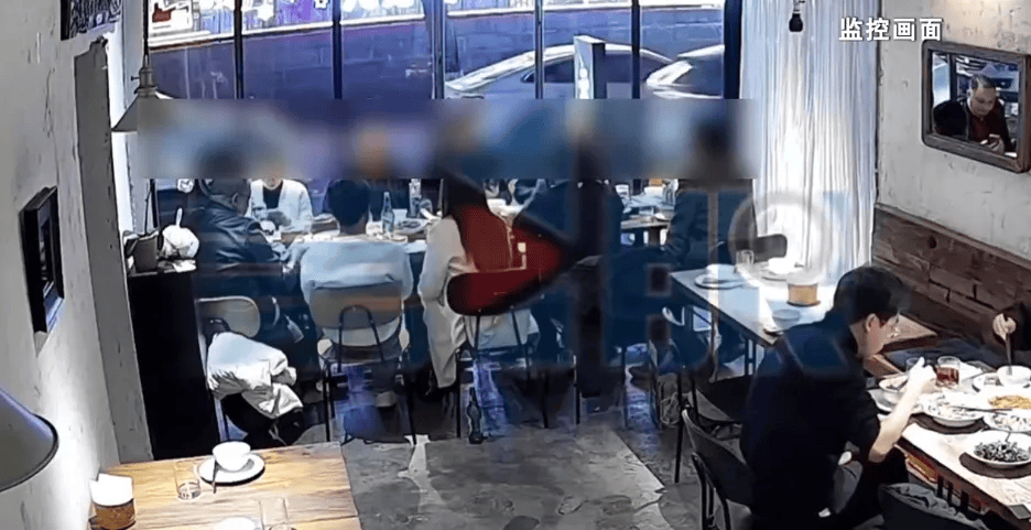 朋友组10人局9人相继开溜不买单<strong></p>
<p>柚子币走势</strong>，只留一人面对1262元账单，组局者：我也没钱