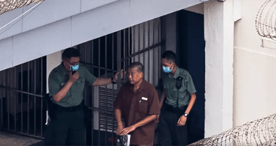 黎智英案裁决<strong></p>
<p>一元月亮币</strong>!三项罪名全部罪成