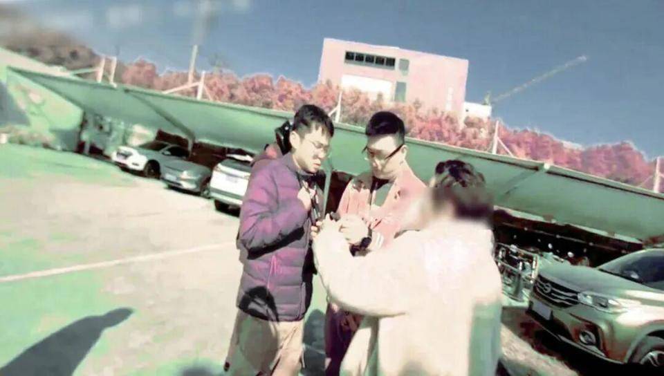 妈妈取30万“彩礼”给儿子订婚<strong></p>
<p>炒币大师</strong>，儿子一脸迷茫：我不知道我要结婚了