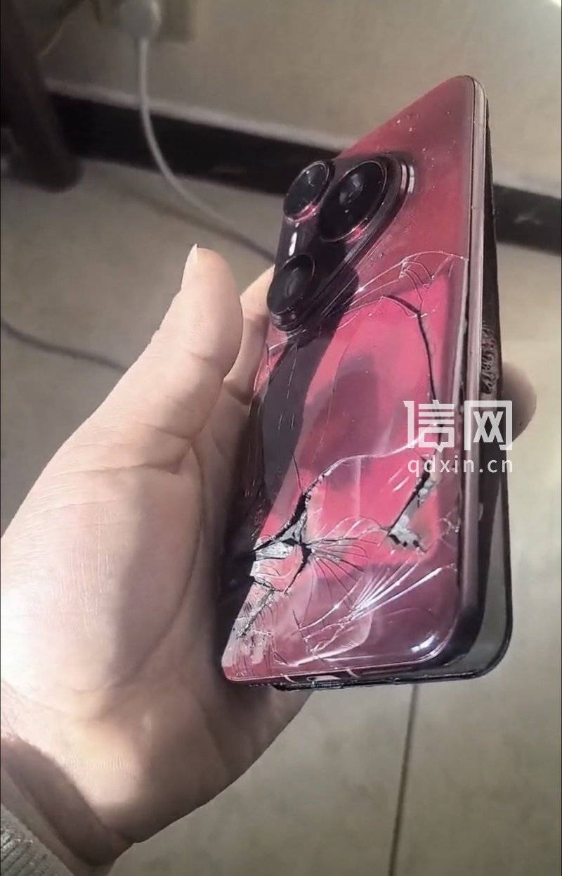 华为新手机充电时电池爆了 售后凭照片认定“外力所致”拒保 消费者：难道我买的是摔炮<strong></p>
<p>币乎下载</strong>？