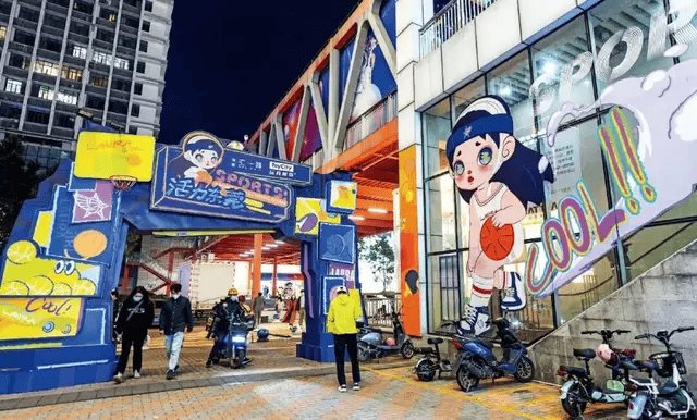 一边万人大厂停工<strong></p>
<p>看币圈</strong>，一边出口订单暴增：“潮玩之都”东莞，深陷冰火两重天